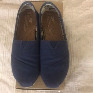 Toms Classics Navy Canvas